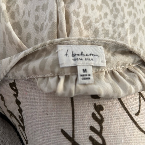 Babaton Beige 100% silk Blouse - Picture 5 of 5